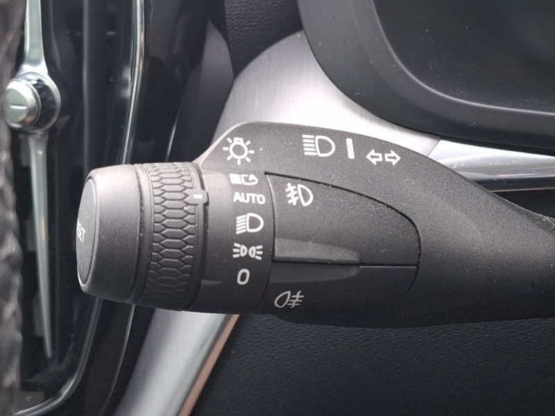 Used Volvo XC60 2022 for sale - 77596600: Photo 16