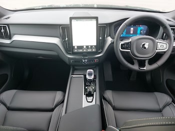 Used Volvo XC60 2026 for sale - 79470116: Photo