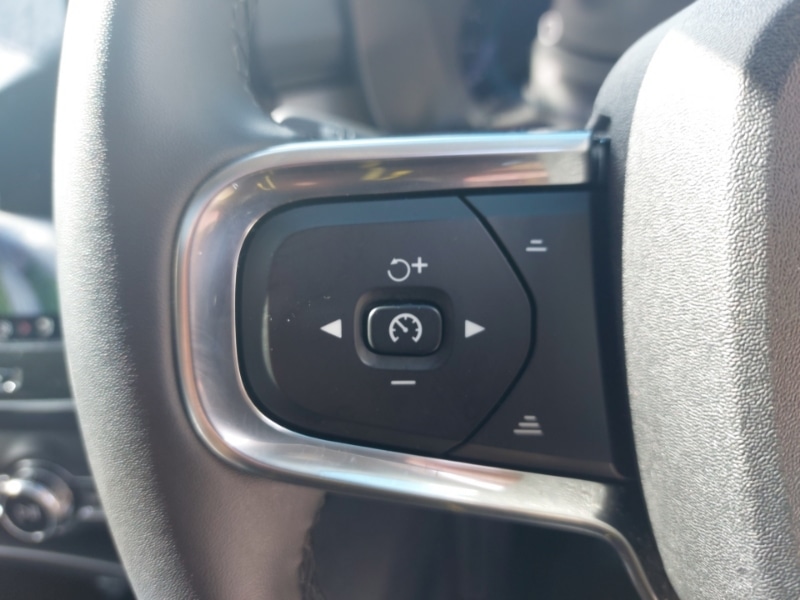 Used Volvo XC40 2024 for sale - 77178515: Photo 15