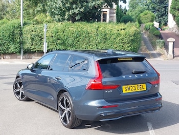 Used Volvo V60 2023 for sale - 79250566: Photo