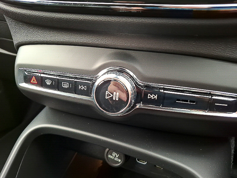 Used Volvo XC40 2025 for sale - 77522627: Photo 14