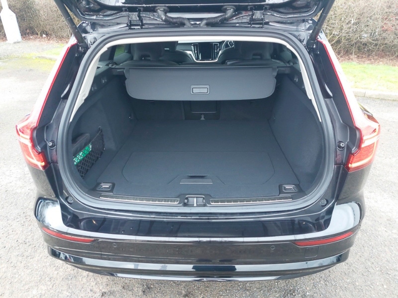 Used Volvo V60 2025 for sale - 77352769: Photo 18