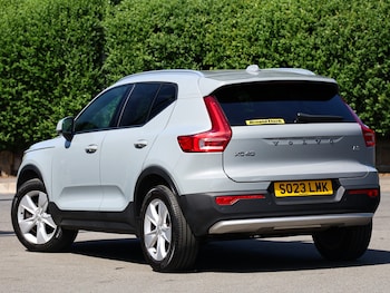 Used Volvo XC40 2023 for sale - 78998390: Photo