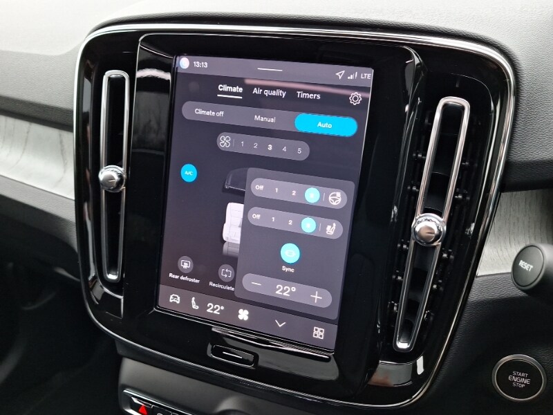 Used Volvo XC40 2025 for sale - 76427255: Photo 14