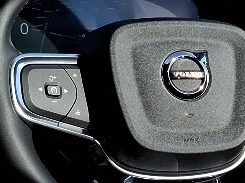 Used Volvo XC40 2025 for sale - 77932991: Photo 10