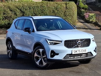Used Volvo XC40 2025 for sale - 77932991: Photo