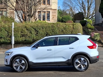 Used Volvo XC40 2025 for sale - 77932991: Photo