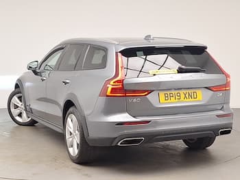 Used Volvo V60 2019 for sale - 79638728: Photo