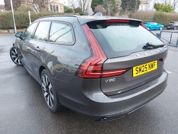 Used Volvo V90 2025 for sale - 77329842: Photo