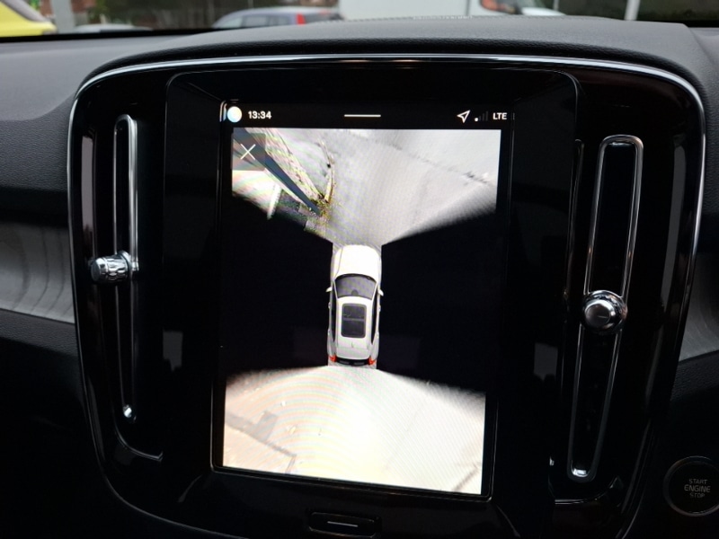 Used Volvo XC40 2025 for sale - 77142044: Photo 11