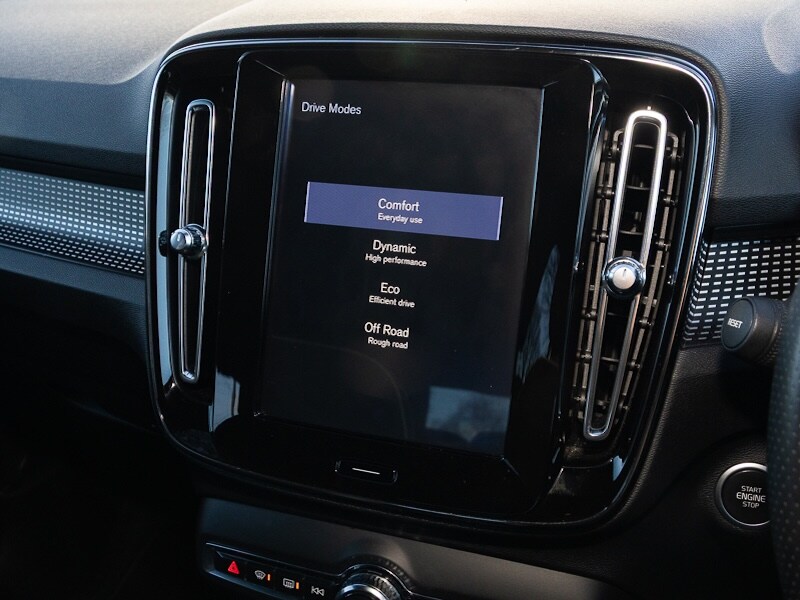 Used Volvo XC40 2019 for sale - 77284579: Photo 17