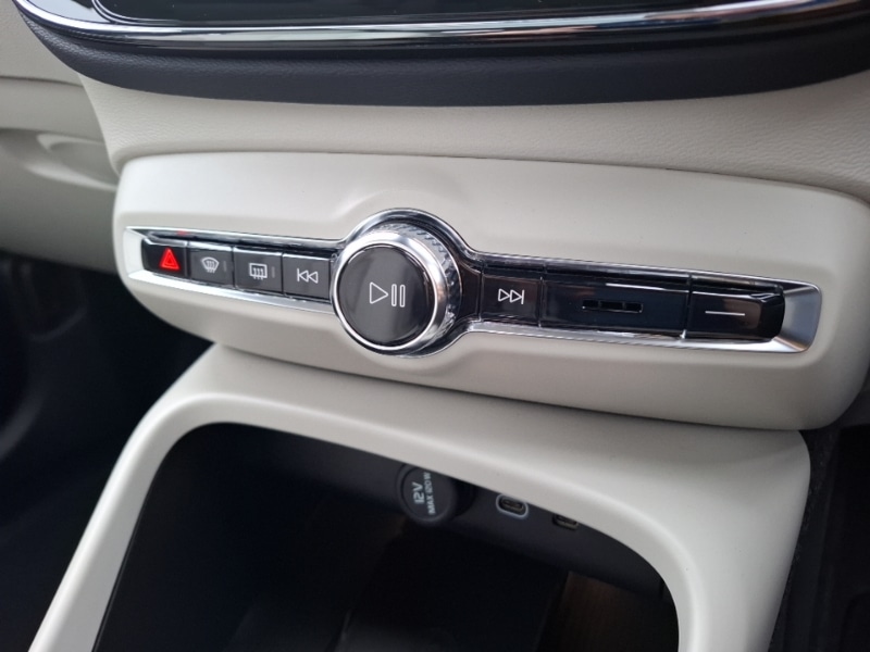 Used Volvo XC40 2025 for sale - 78023541: Photo 16