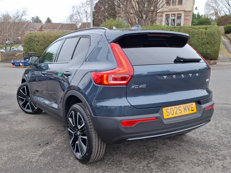 Used Volvo XC40 2025 for sale - 78023541: Photo 3