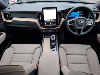 Used Volvo XC60 2025 for sale - 79411680: Photo