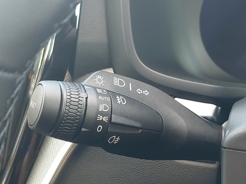 Used Volvo V60 2025 for sale - 77552772: Photo 14