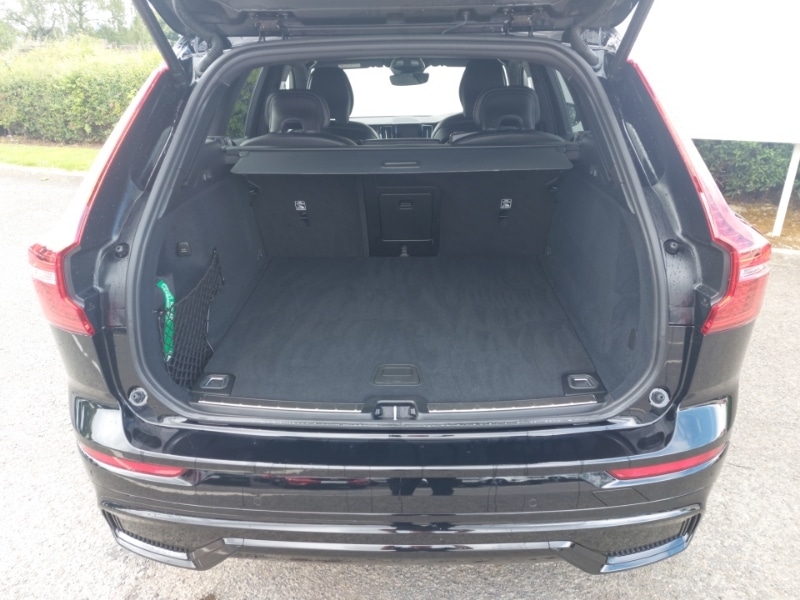 Used Volvo XC60 2024 for sale - 76389653: Photo 8