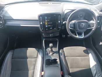 Used Volvo XC40 2021 for sale - 76475569: Photo