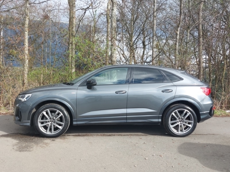 Used Audi Q3 2023 for sale - 78013479: Photo 3