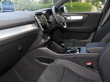 Used Volvo XC40 2025 for sale - 79126744: Photo