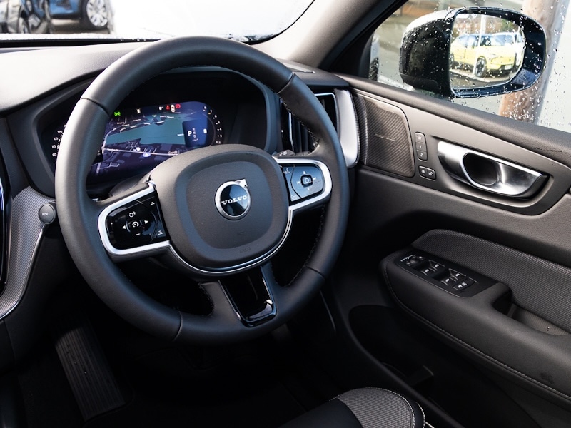 Used Volvo XC60 2025 for sale - 77308033: Photo 11