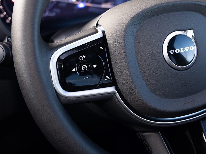 Used Volvo XC60 2025 for sale - 77308033: Photo 12