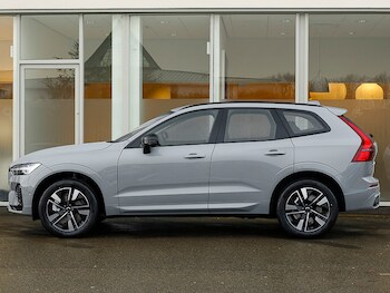 Used Volvo XC60 2025 for sale - 77242074: Photo