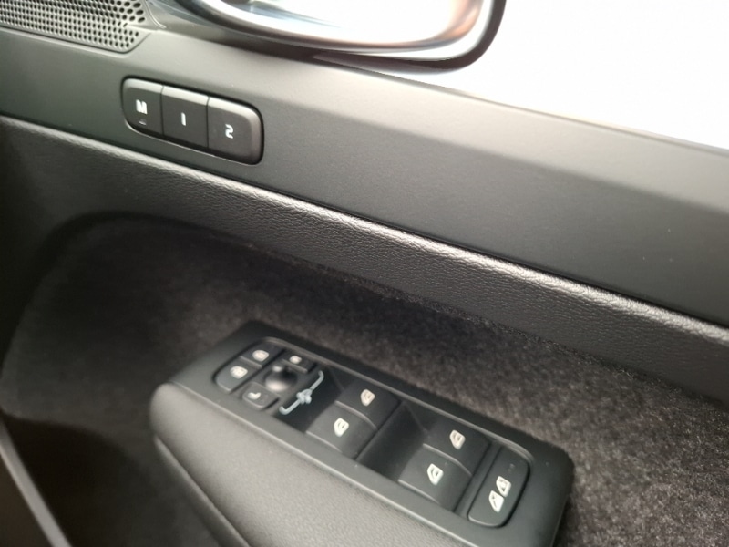 Used Volvo XC40 2025 for sale - 77299446: Photo 15