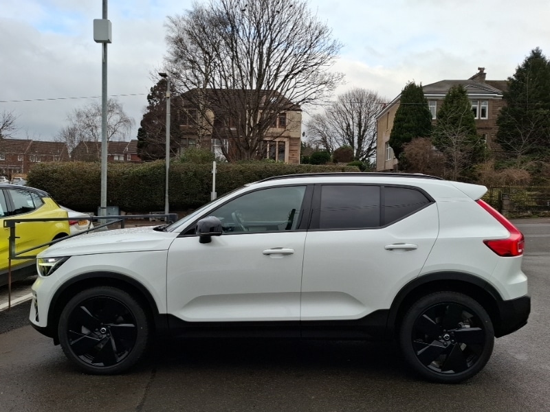 Used Volvo XC40 2025 for sale - 77299446: Photo 4