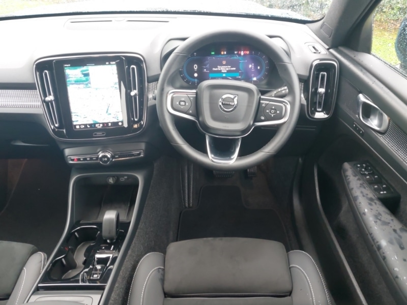 Used Volvo XC40 2024 for sale - 77644628: Photo 7