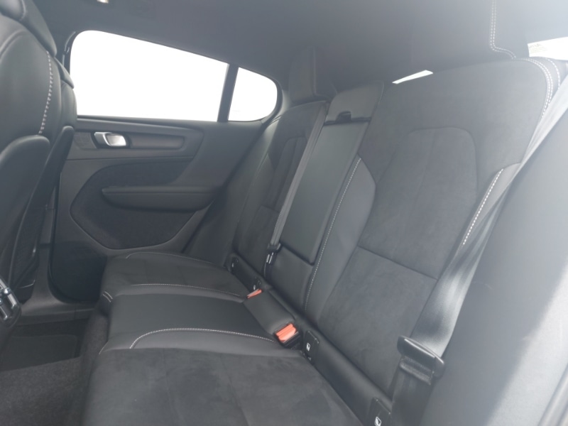 Used Volvo C40 2023 for sale - 76442241: Photo 6