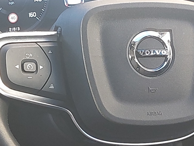 Used Volvo XC40 2021 for sale - 78032871: Photo 10