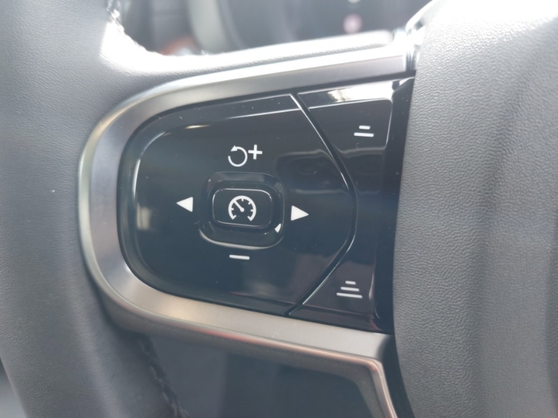 Used Volvo XC60 2024 for sale - 76389639: Photo 16