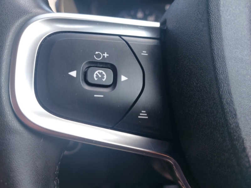 Used Volvo XC40 2022 for sale - 76389640: Photo 16