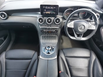 Used Mercedes-Benz GLC 2019 for sale - 79250561: Photo
