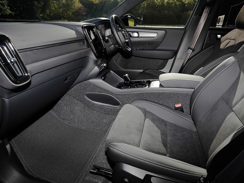 Used Volvo XC40 2025 for sale - 77239810: Photo 5