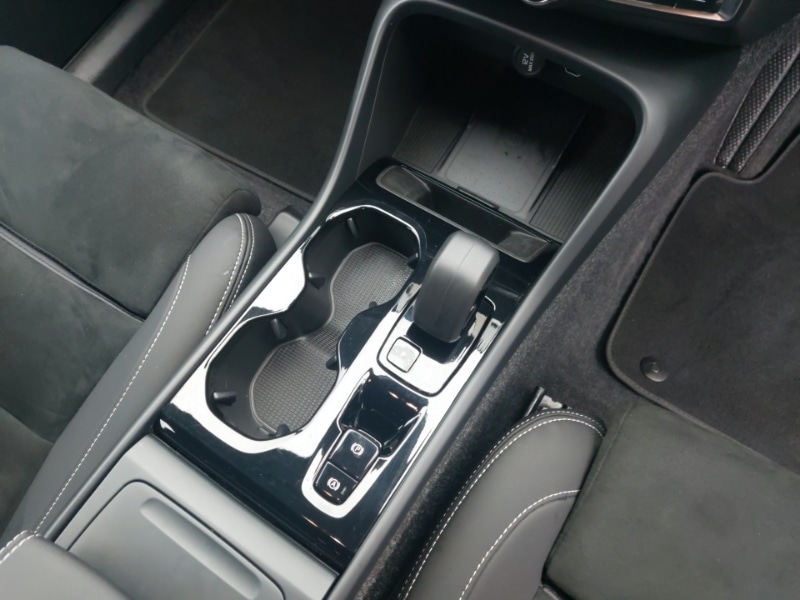 Used Volvo XC40 2024 for sale - 76389652: Photo 14