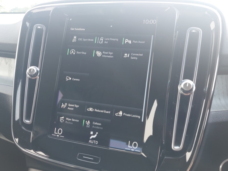 Used Volvo XC40 2021 for sale - 76389645: Photo 13