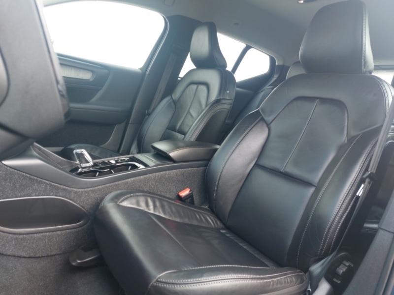 Used Volvo XC40 2021 for sale - 76389645: Photo 5