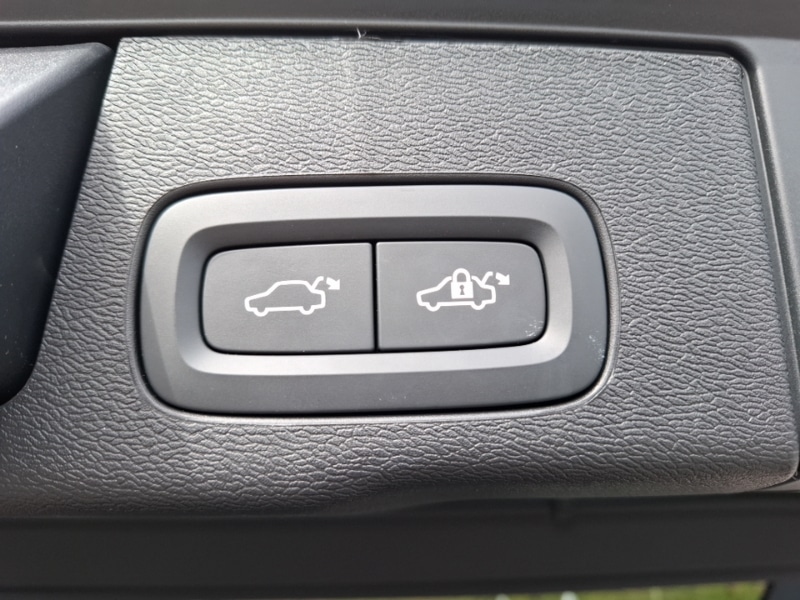 Used Volvo XC60 2025 for sale - 78113366: Photo 19