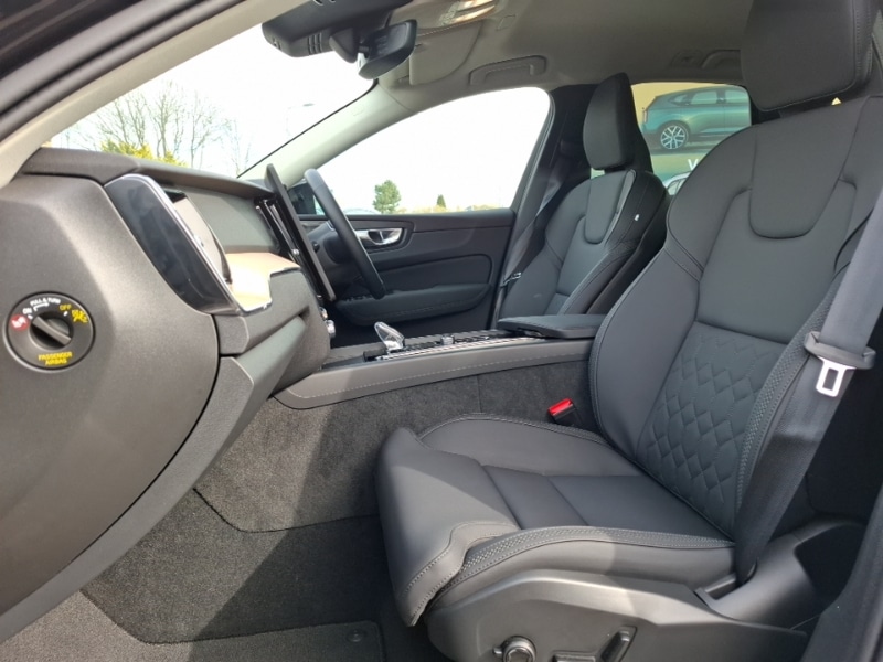 Used Volvo XC60 2025 for sale - 78113366: Photo 5