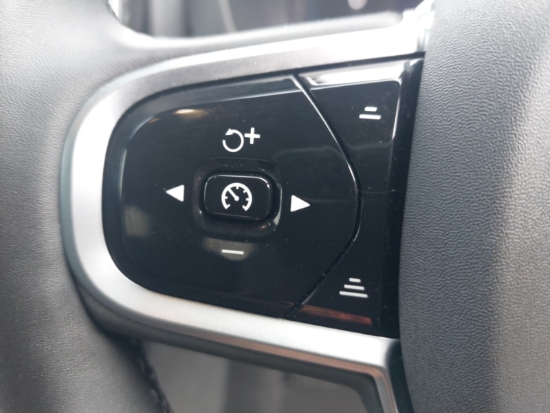 Used Volvo XC60 2024 for sale - 76935529: Photo 16