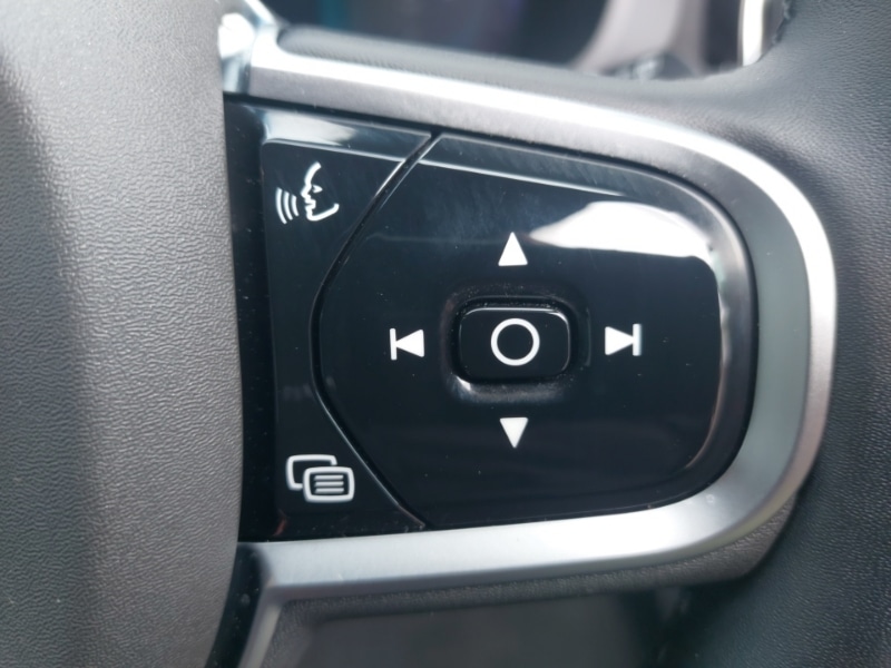 Used Volvo XC60 2024 for sale - 76935529: Photo 17