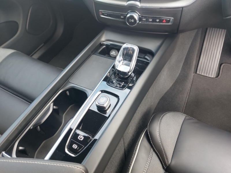 Used Volvo XC60 2024 for sale - 76935529: Photo 19