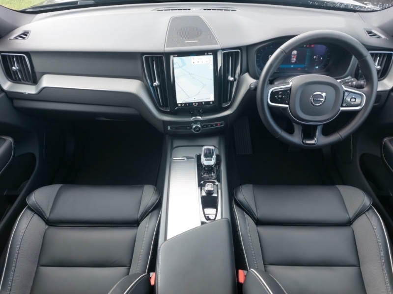 Used Volvo XC60 2024 for sale - 76935529: Photo 2