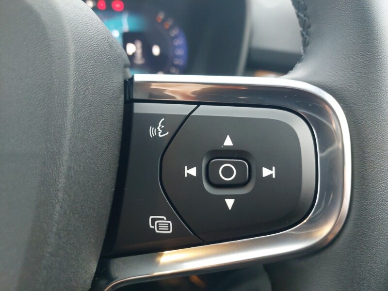 Used Volvo XC40 2025 for sale - 77580201: Photo 13