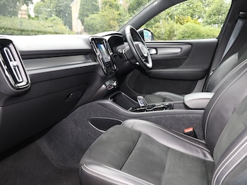 Used Volvo XC40 2022 for sale - 79501450: Photo