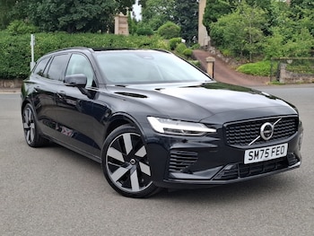Used Volvo V60 2025 for sale - 79106128: Photo