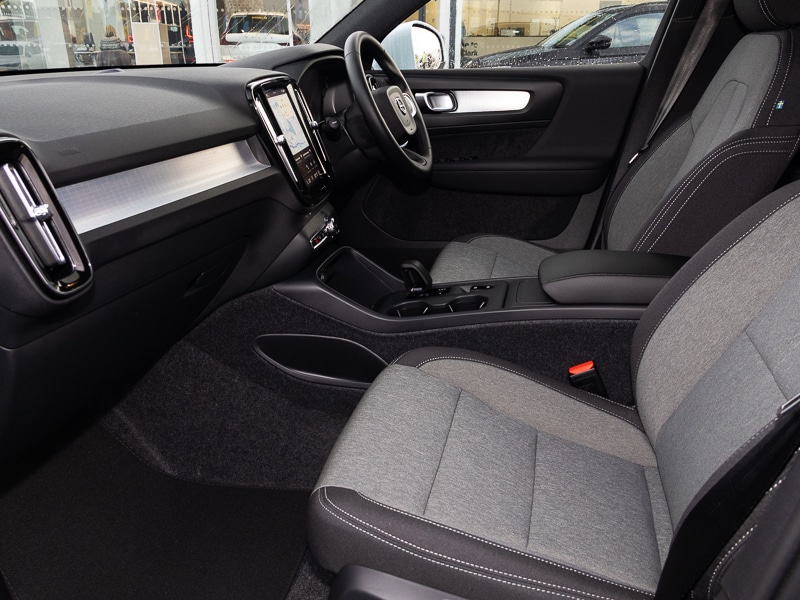 Used Volvo XC40 2025 for sale - 77105512: Photo 5