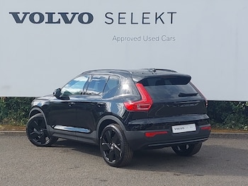 Used Volvo XC40 2025 for sale - 77552769: Photo