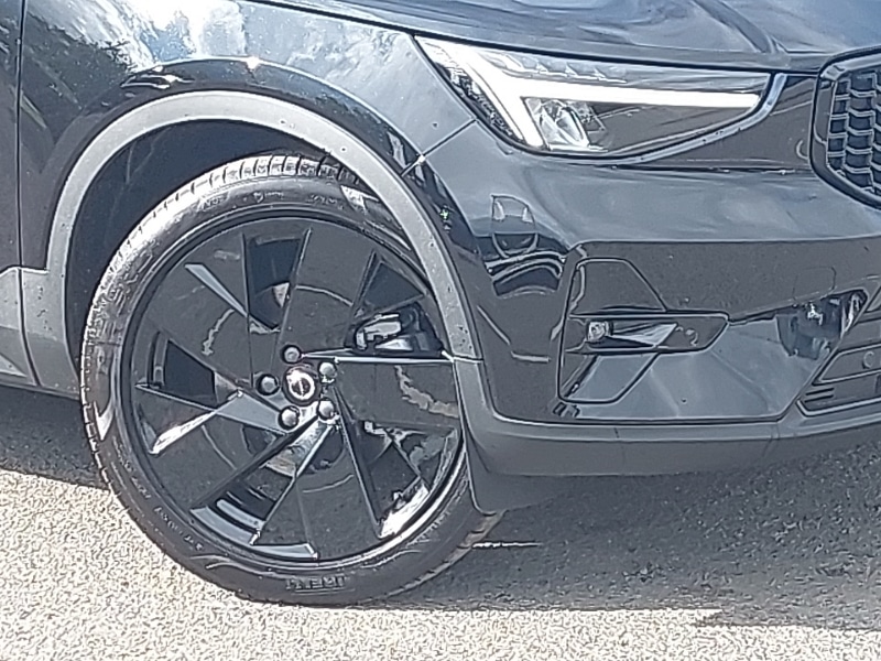 Used Volvo XC40 2025 for sale - 77552769: Photo 9